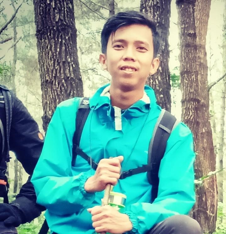 Ahmad Sabri, S.Hut., M.Hut